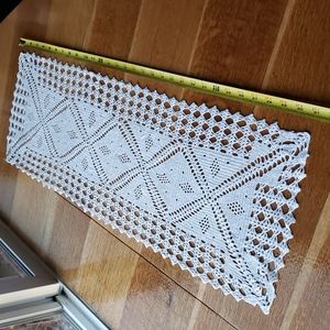 Handmade doili table decor 9